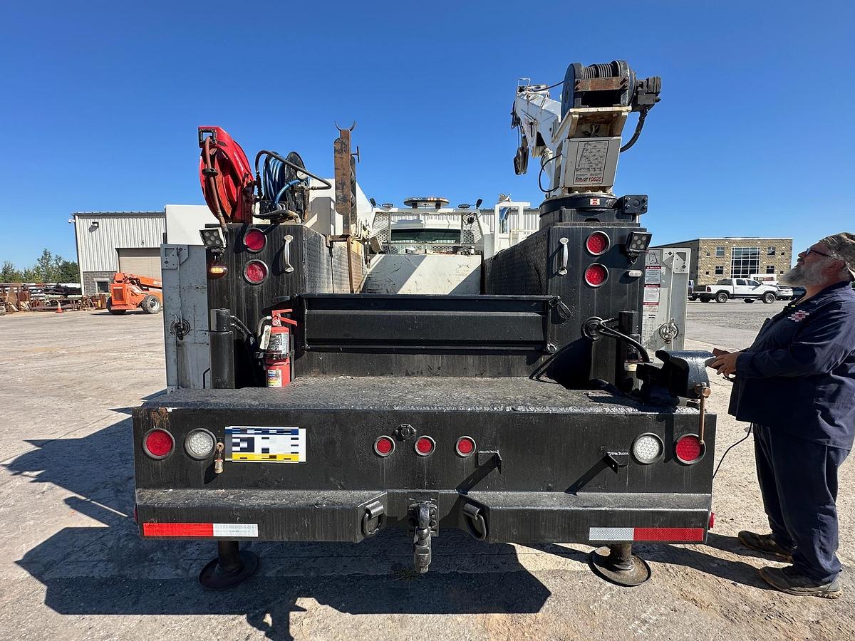 Used 2010 INTERNATIONAL 4300 Service Truck