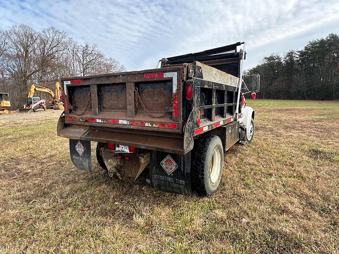 Used 2001 INTERNATIONAL 4700