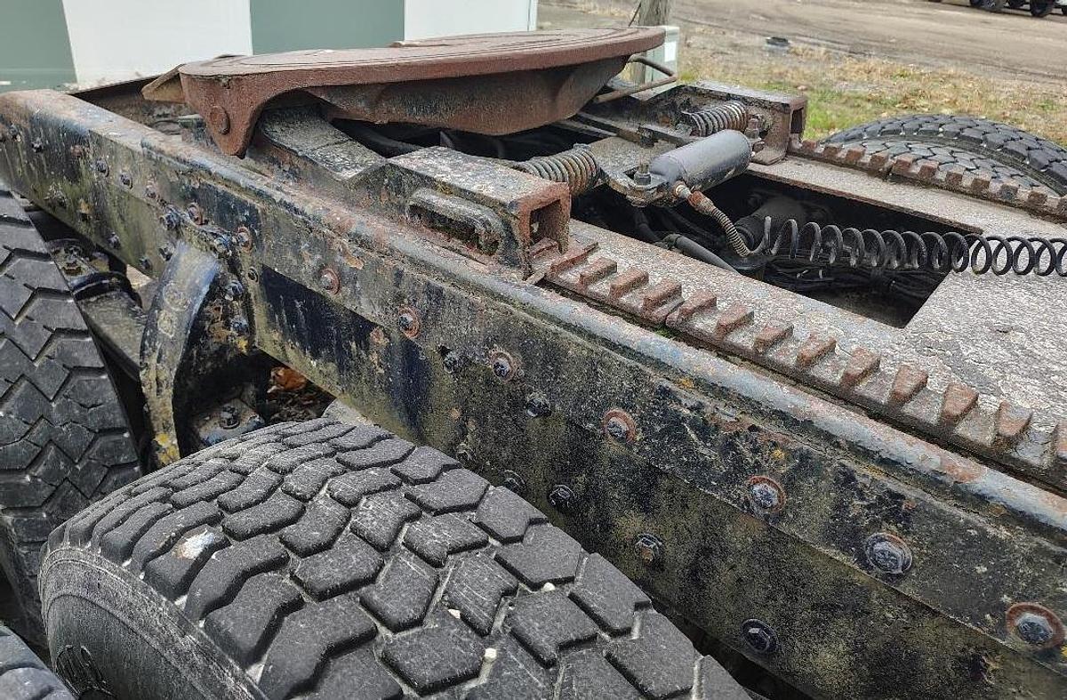 Used 1981 PETERBILT Cabover