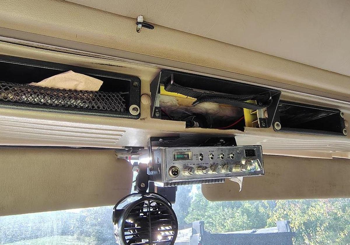 Used 2005 INTERNATIONAL 9900i