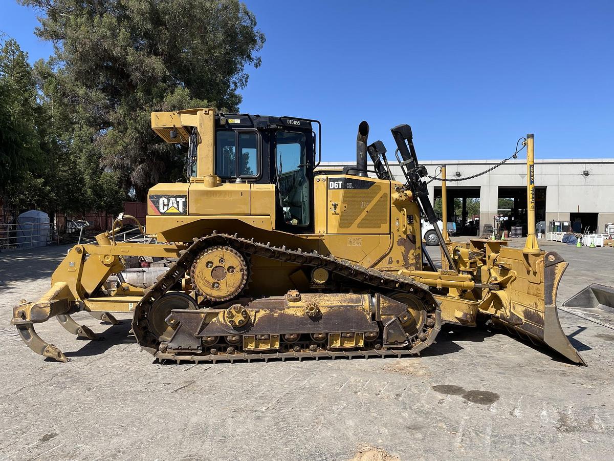 Used 2013 CATERPILLAR D6T XL