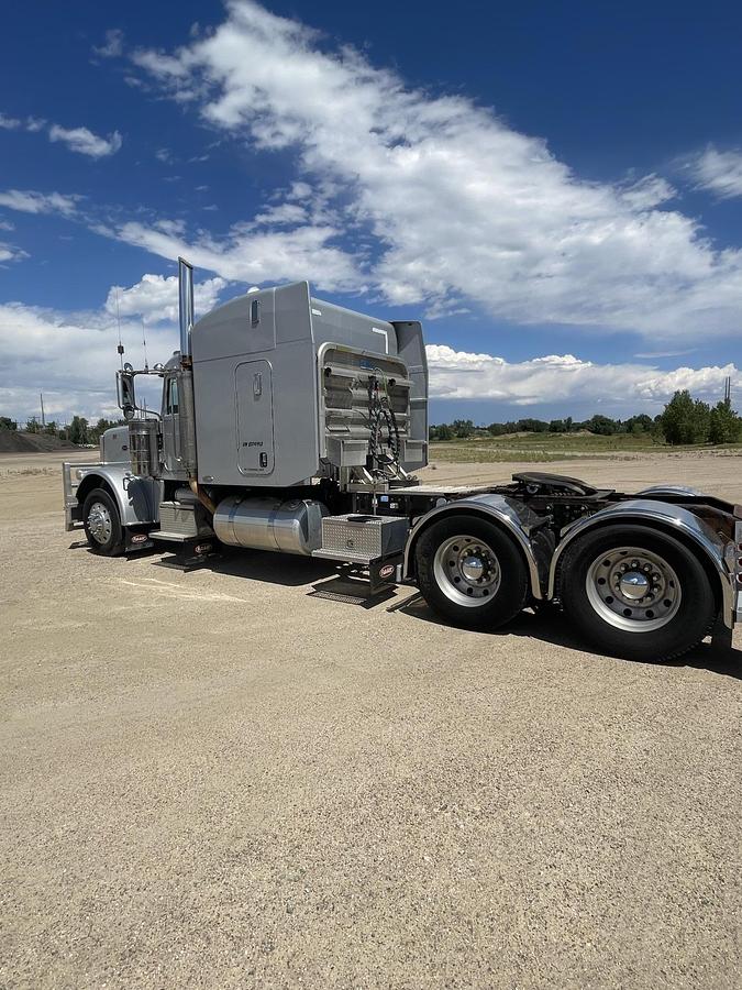 Used 2008 PETERBILT 388