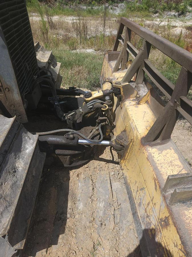 Used 2005 DEERE 650J