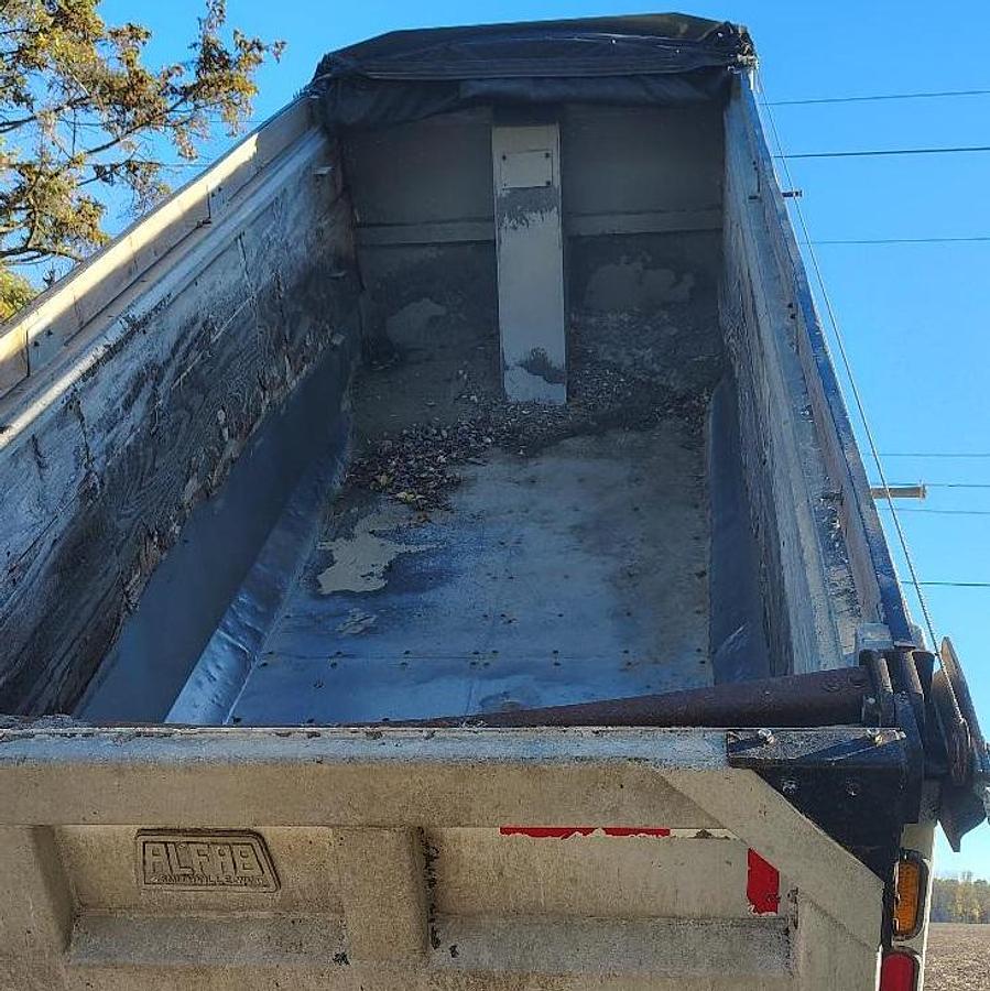 Used 1999 FREIGHTLINER 5-Axle