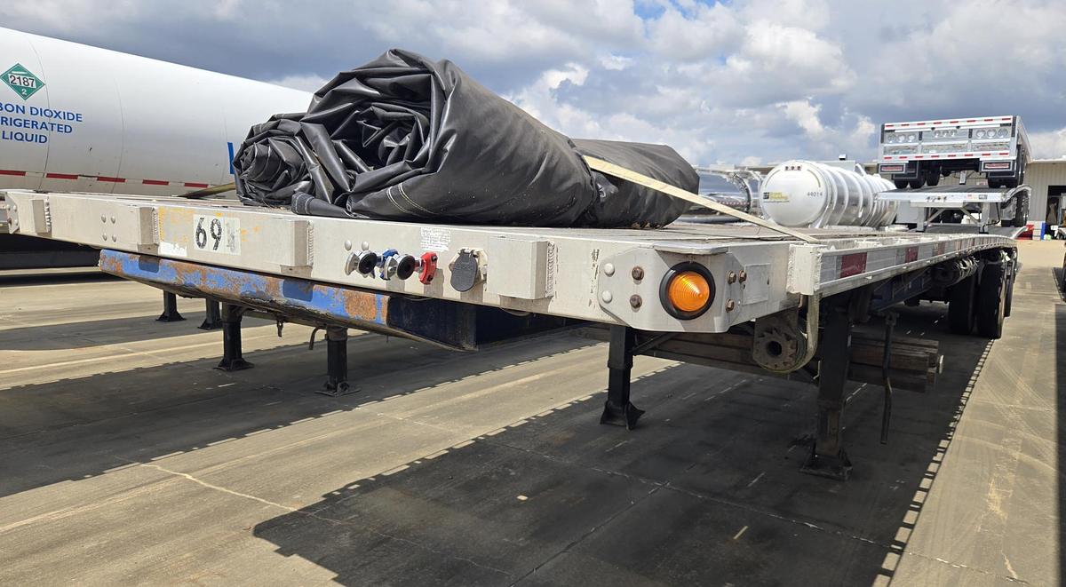 Used 1998 UTILITY 48 x 102