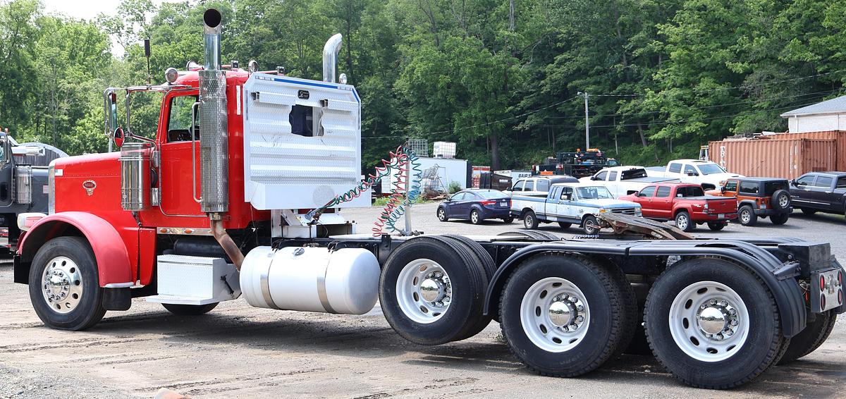 Used 2008 PETERBILT 388
