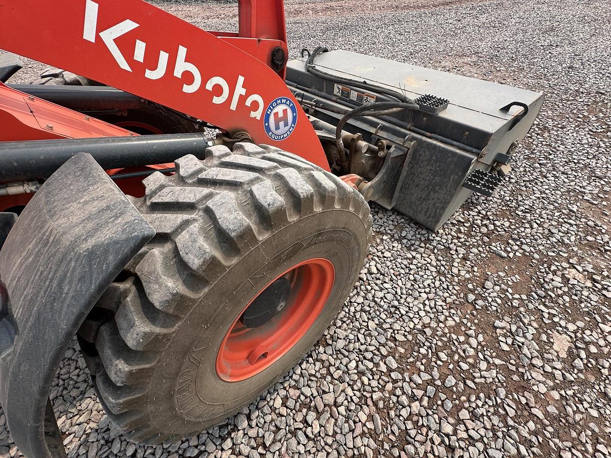 Used 2023 KUBOTA R640