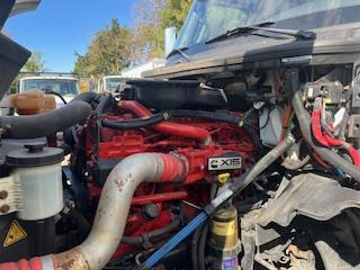 Used 2019 INTERNATIONAL LT625