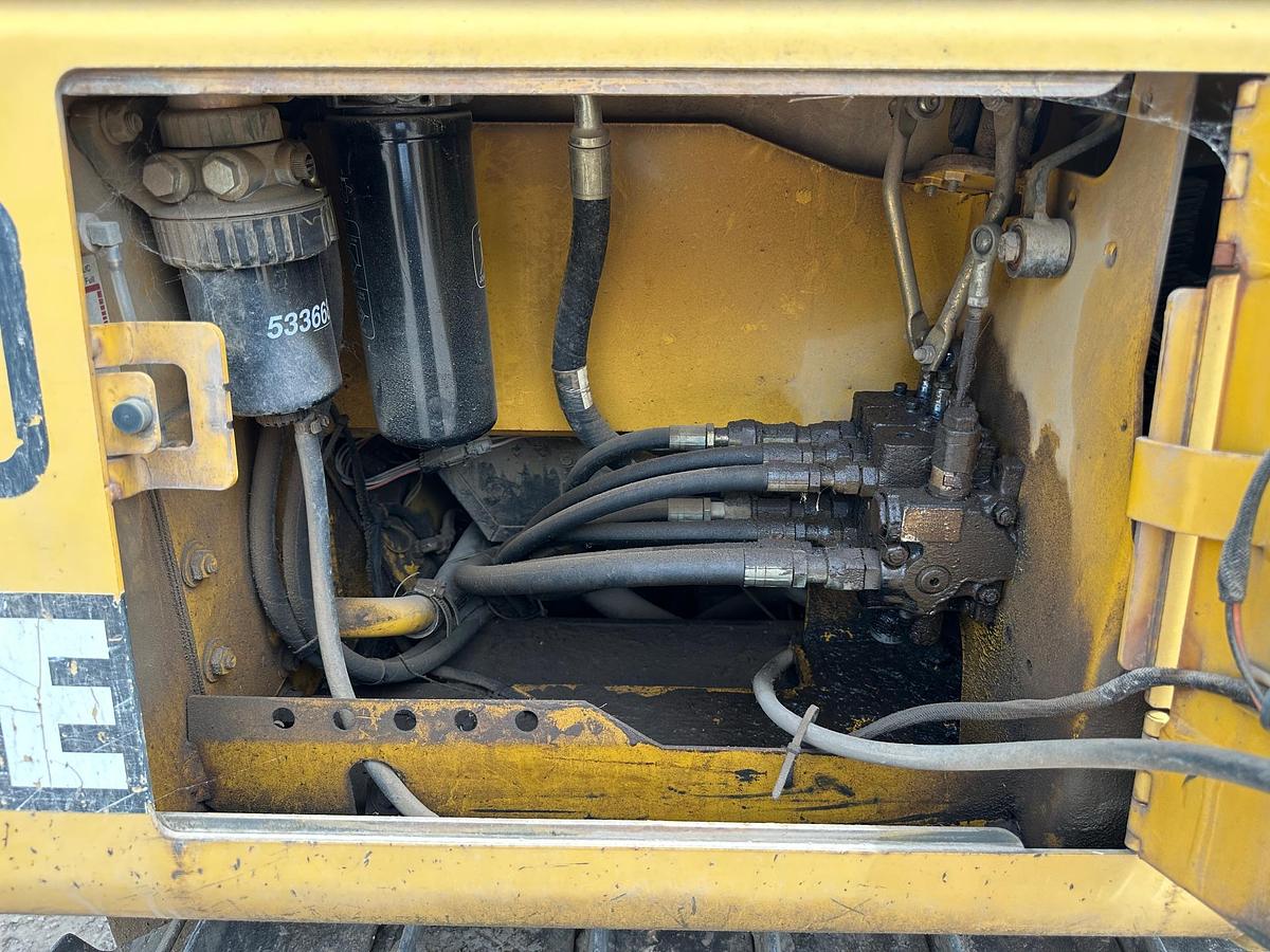 Used 2001 DEERE 450H