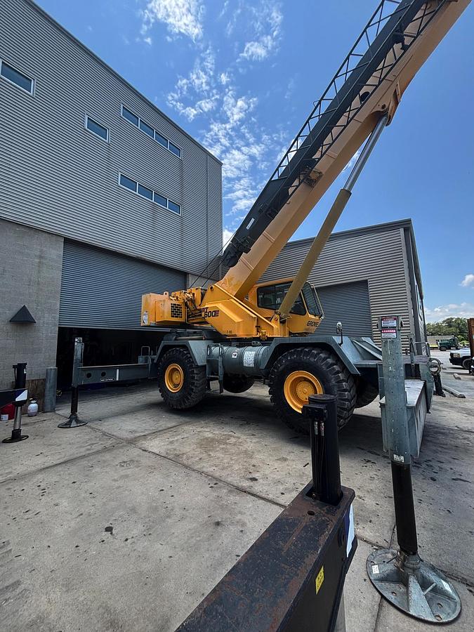 Used 2007 GROVE RT600E