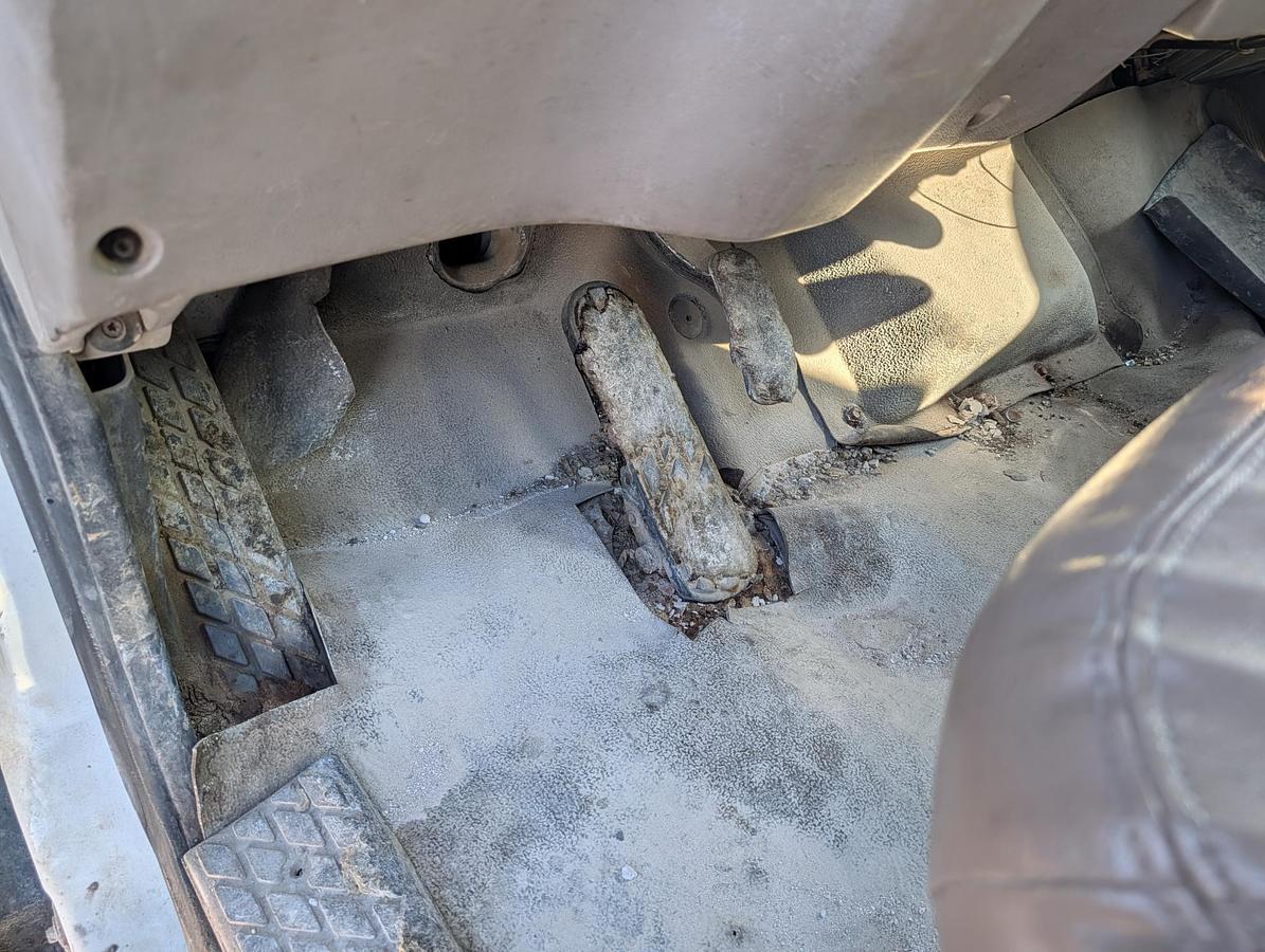 Used 2007 STERLING L8500