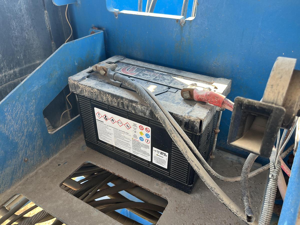 Used 2008 GENIE S-65