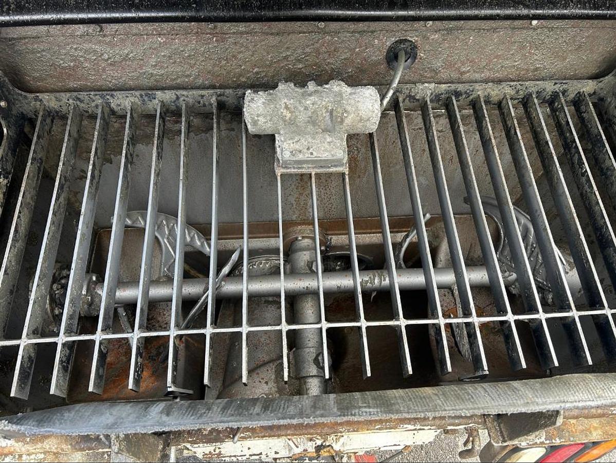 Used 2014 MACK MRU613