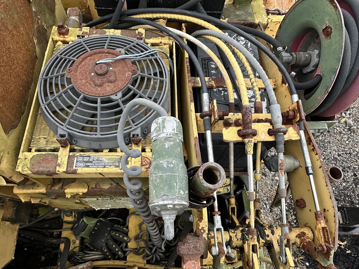 Used 1999 LEEBOY 8500T