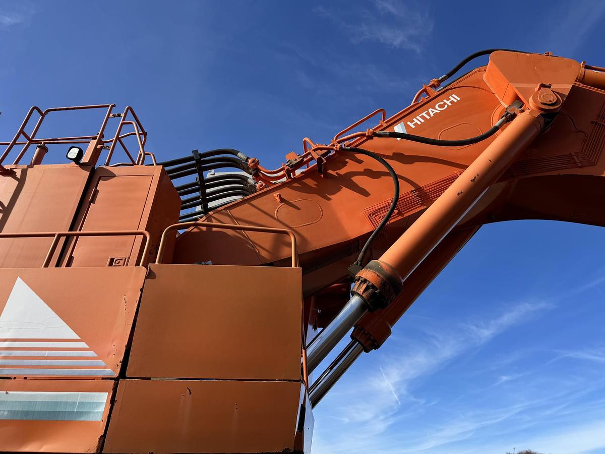 Used HITACHI EX1800-3