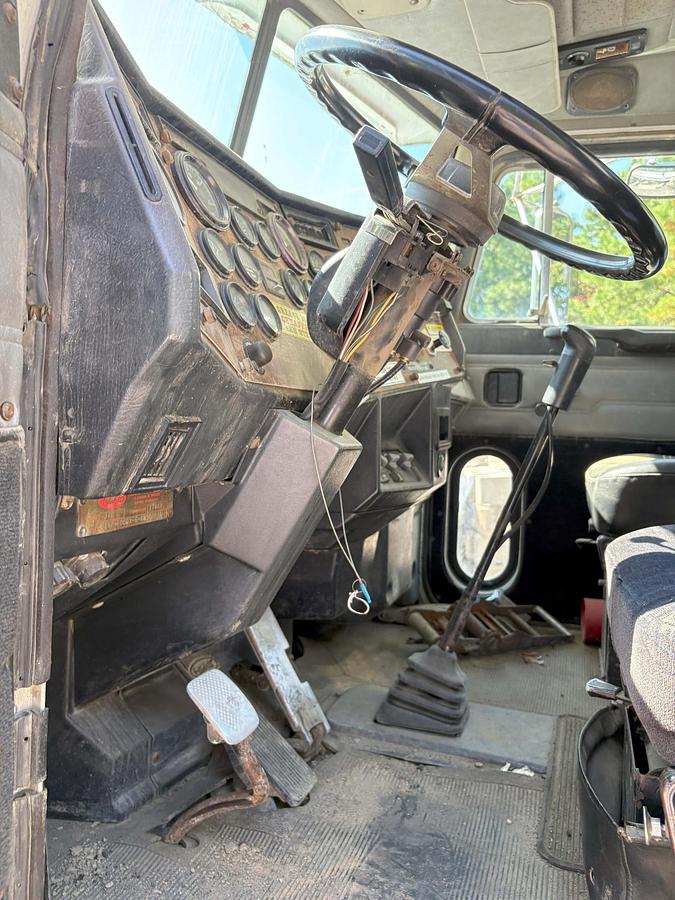 Used 1999 PETERBILT 378