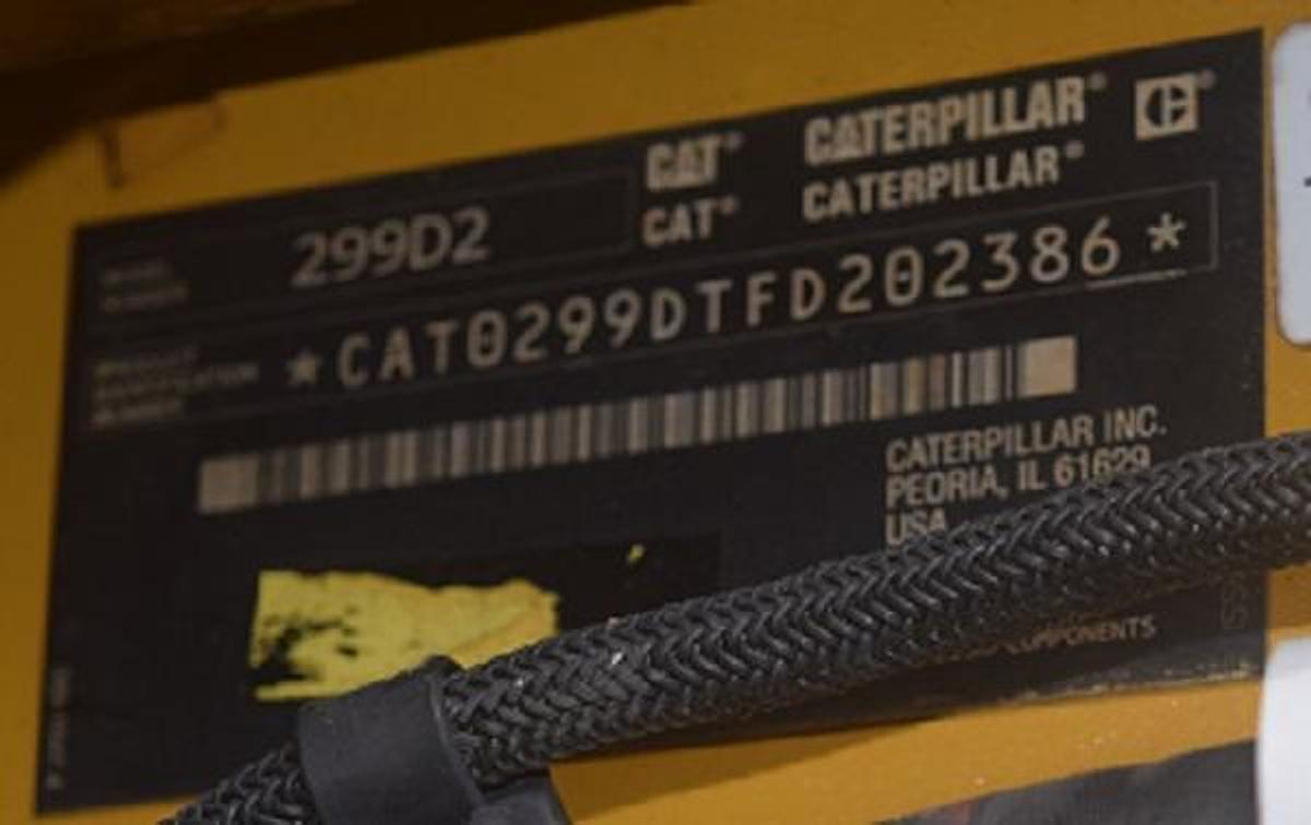 Used 2018 CATERPILLAR 299D2
