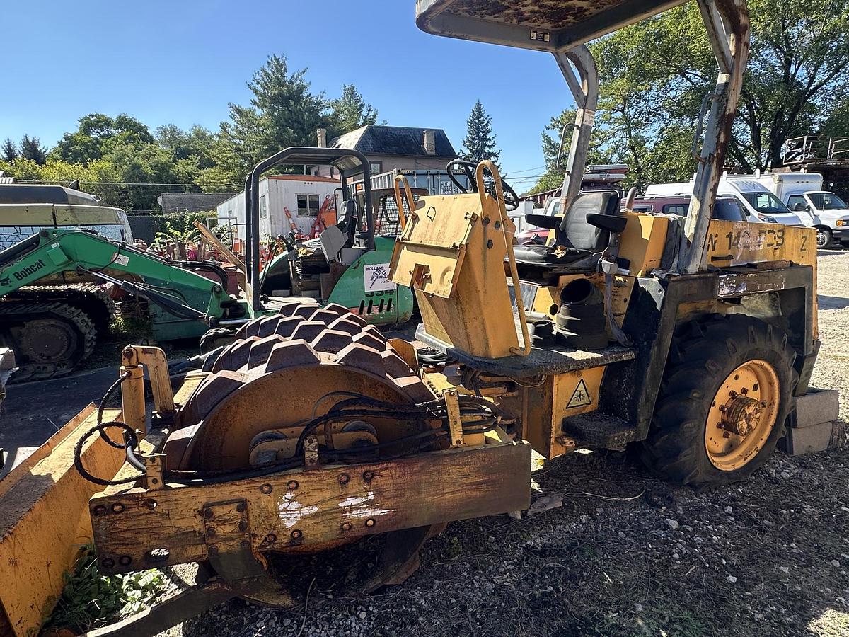 Used BOMAG BW142 PDB