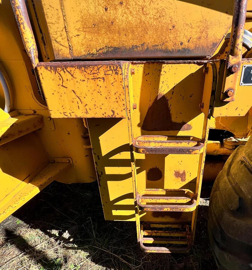 Used 1981 CATERPILLAR 950