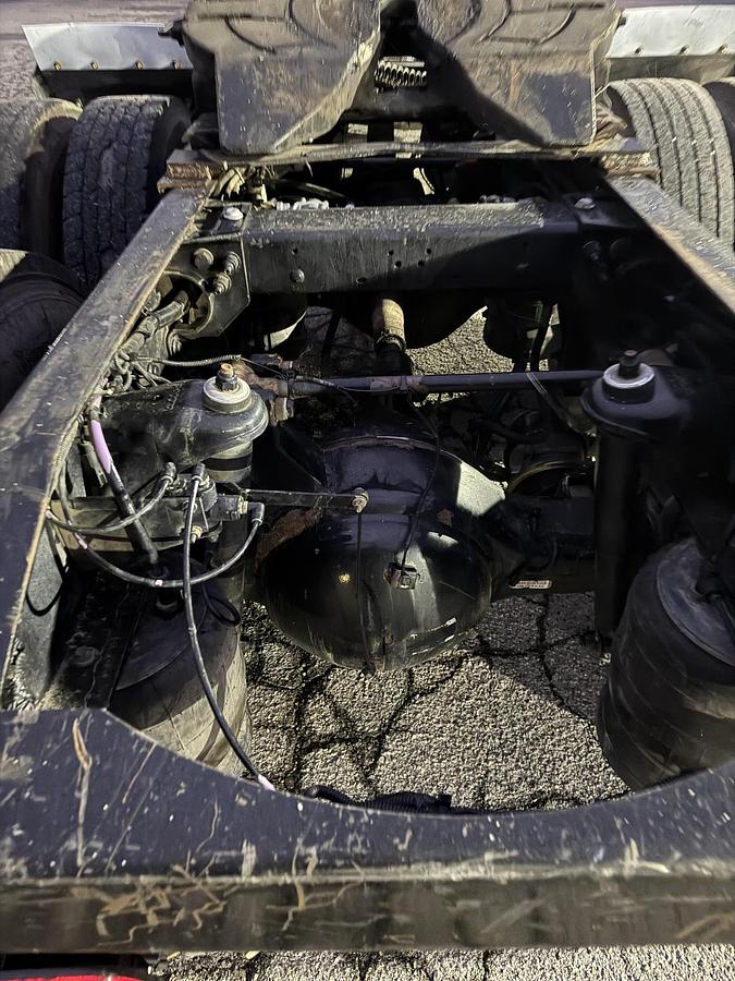 Used 2013 PETERBILT 388