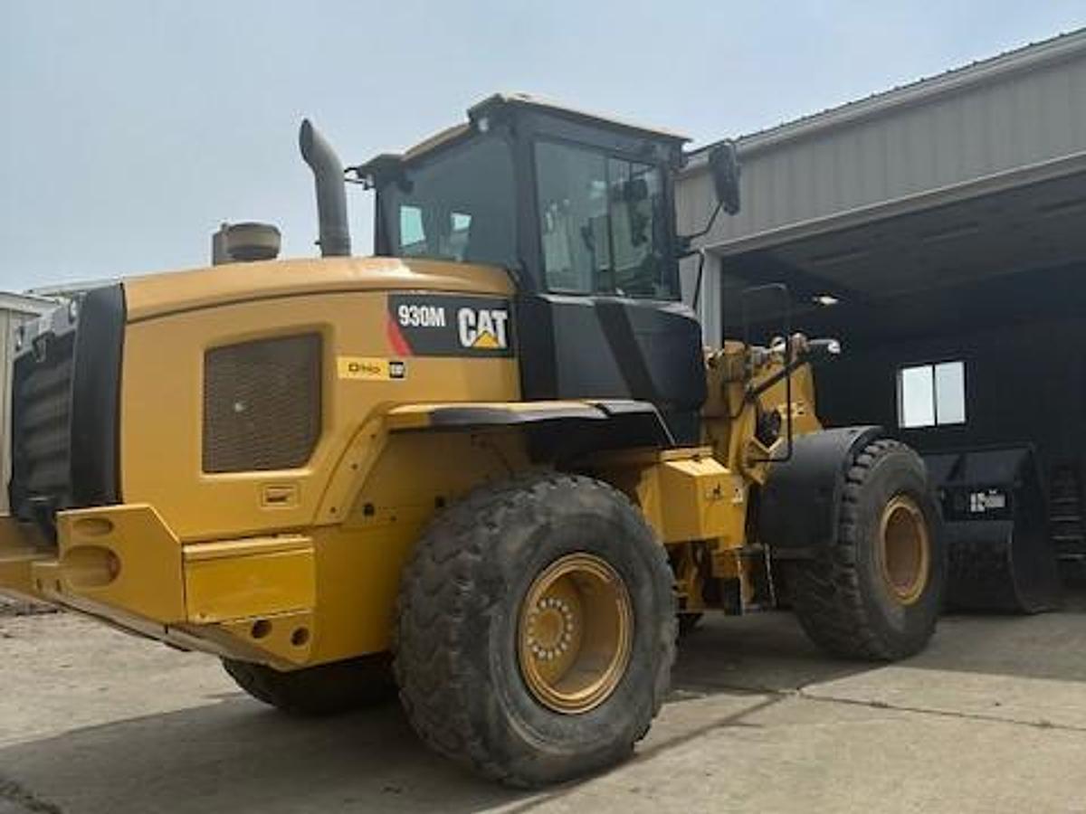 Used 2019 CATERPILLAR 930M