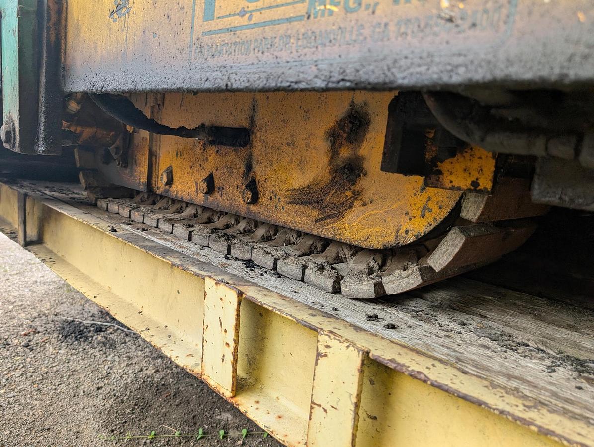 Used 2002 PUCKETT MFG 560