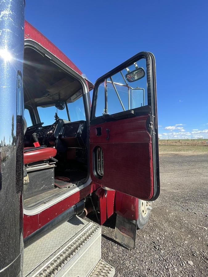 Used 1989 PETERBILT 379