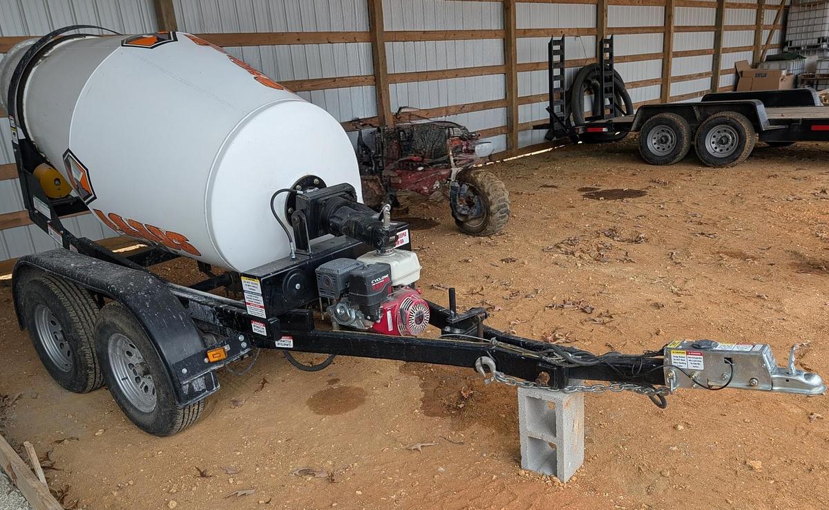 Used 2023 ERNEST INDUSTRIES The Short Stop Trailer Mixer