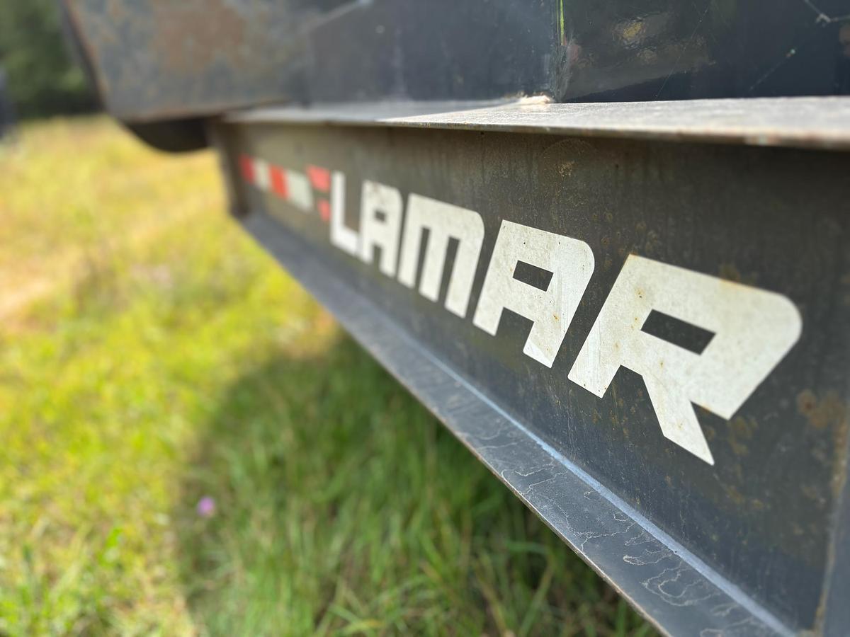 Used 2021 LAMAR DL831637