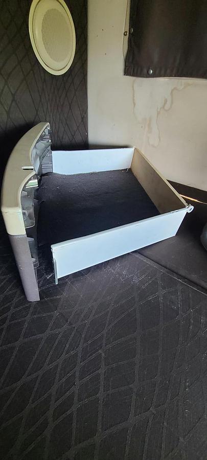 Used 2015 VOLVO VNL64T780