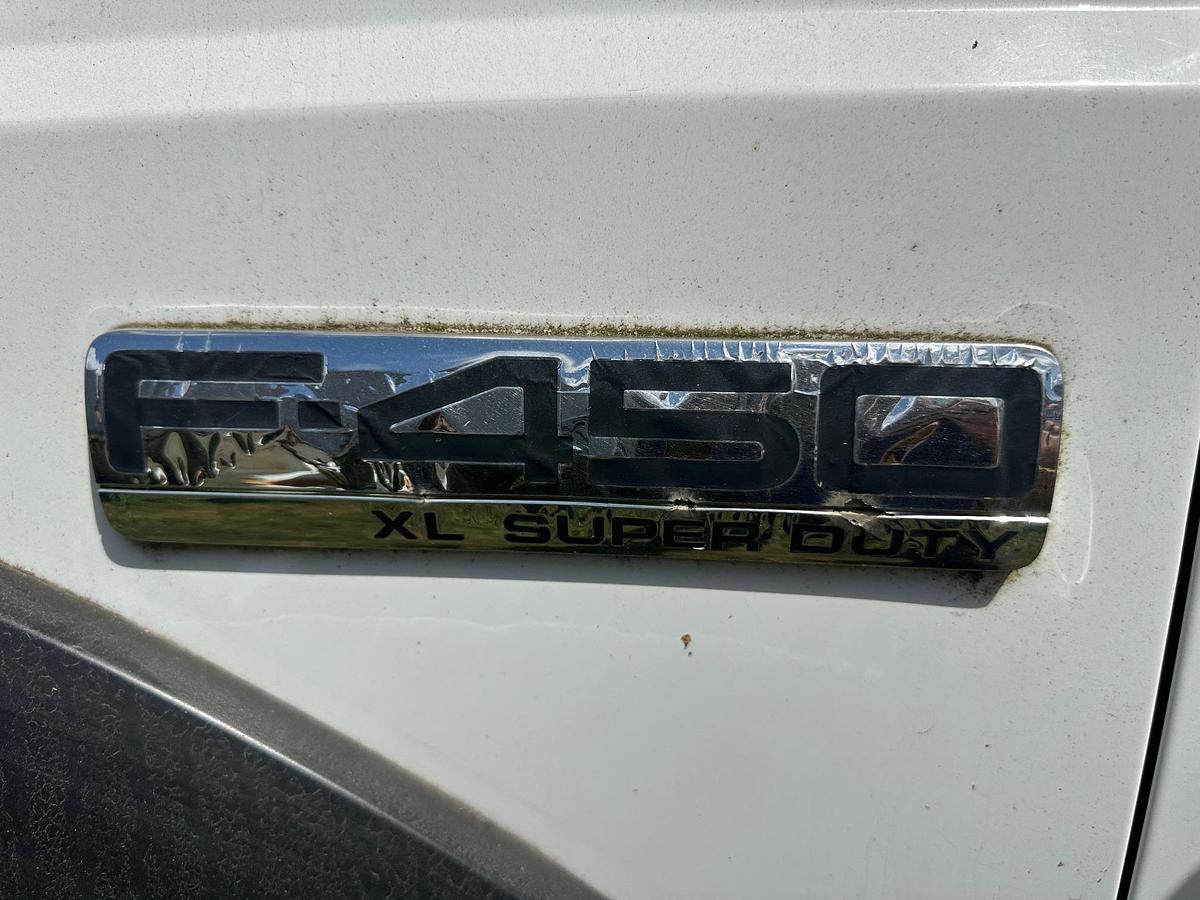 Used 2006 FORD F450 Service Truck