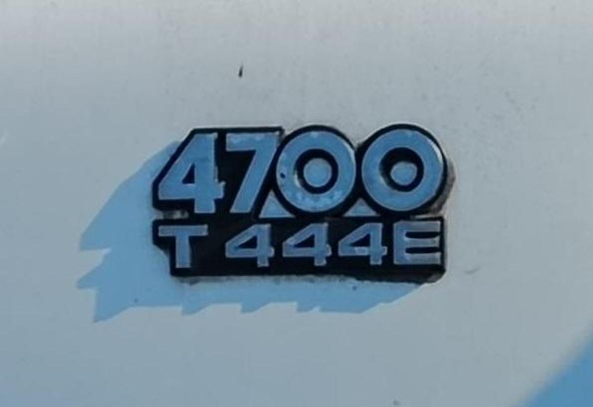 Used 1999 INTERNATIONAL 4700 Low Profile T444E