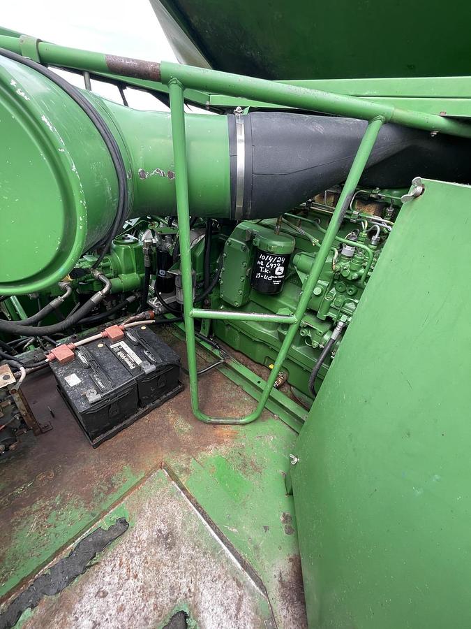 Used 1996 JOHN DEERE 9500 Sidehill combine