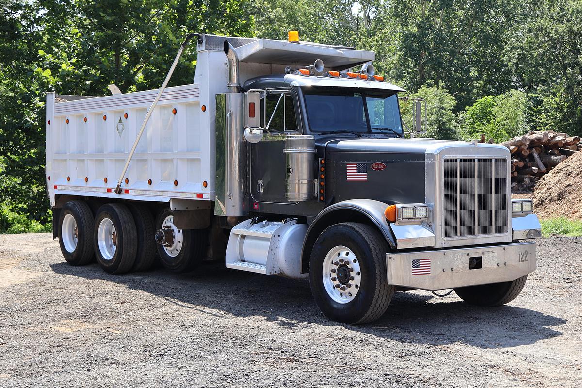 Used 2001 PETERBILT 379
