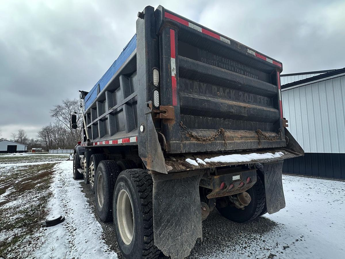 Used 2002 KENWORTH T800