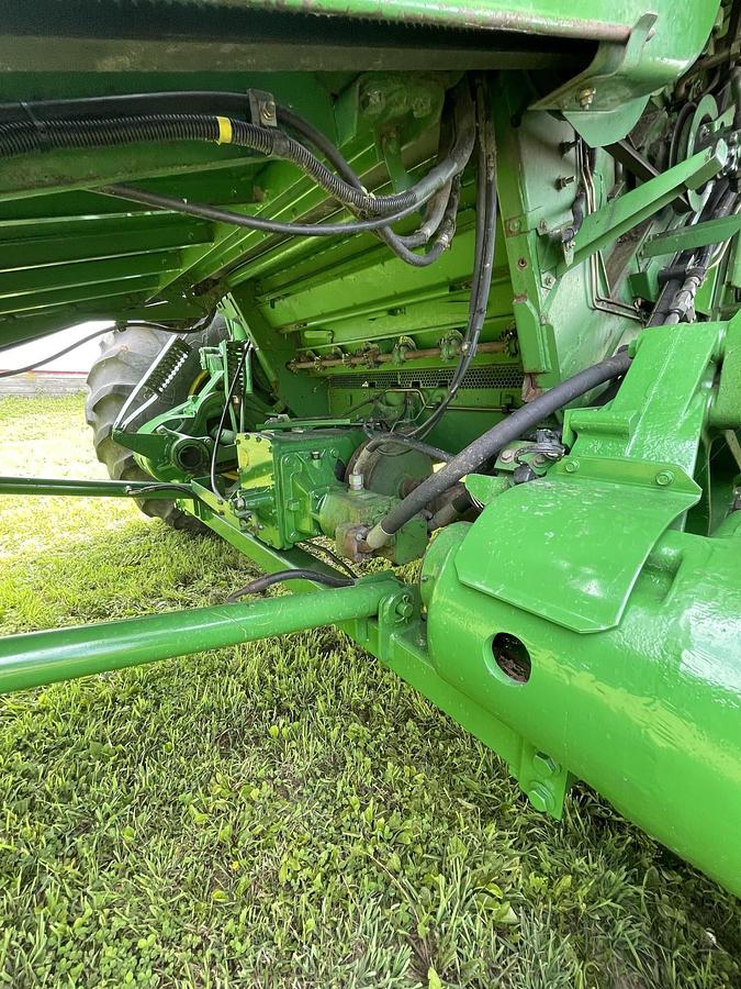 Used 1996 JOHN DEERE 9500 Sidehill combine