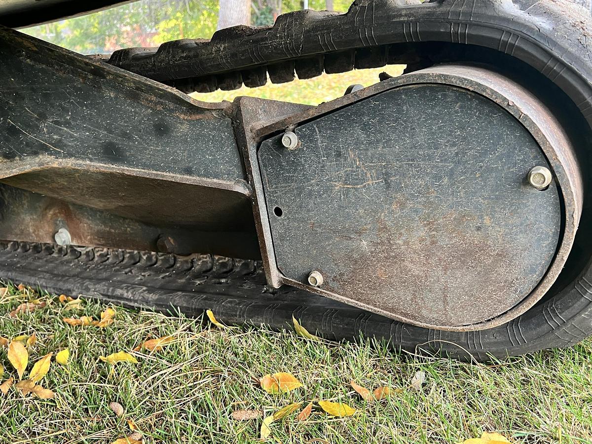 Used 2015 BOBCAT e42