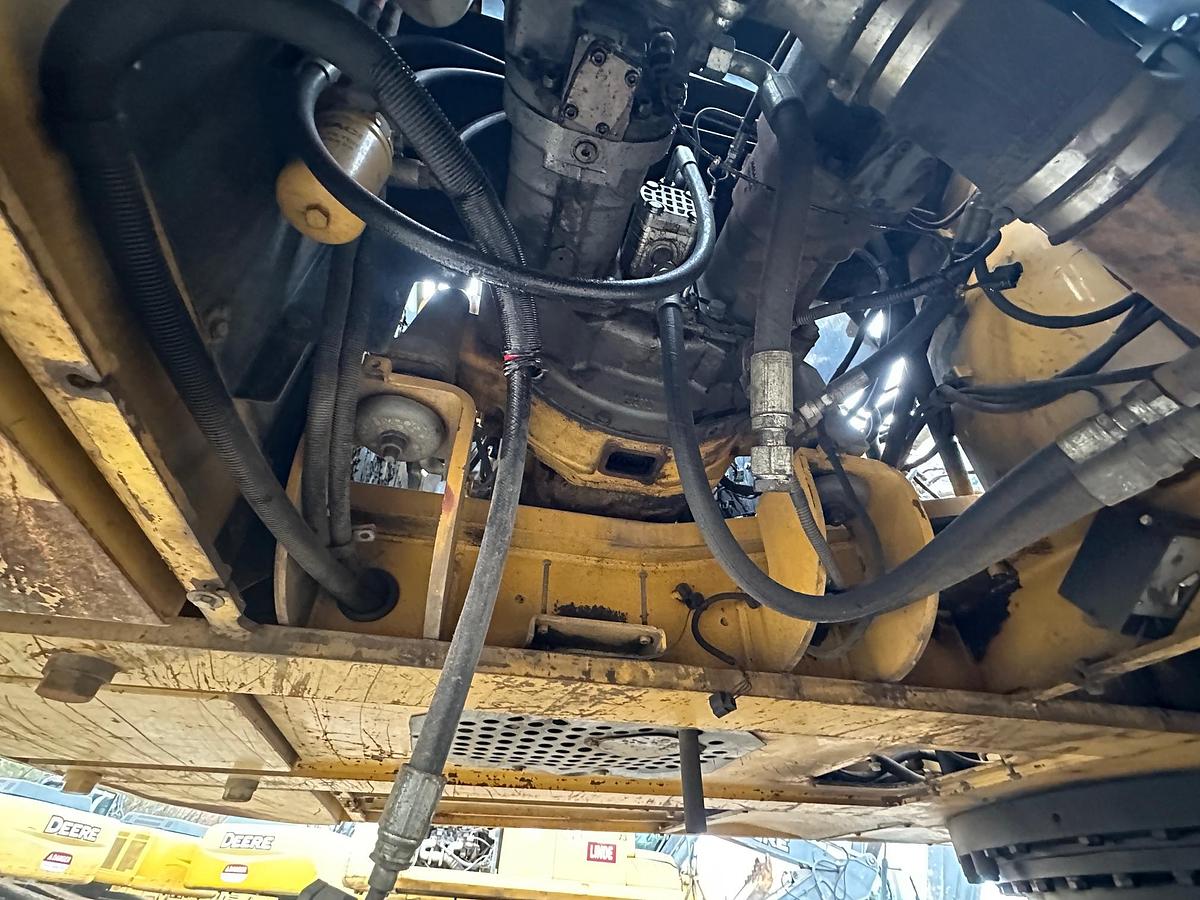 Used 2006 DEERE 350D LC