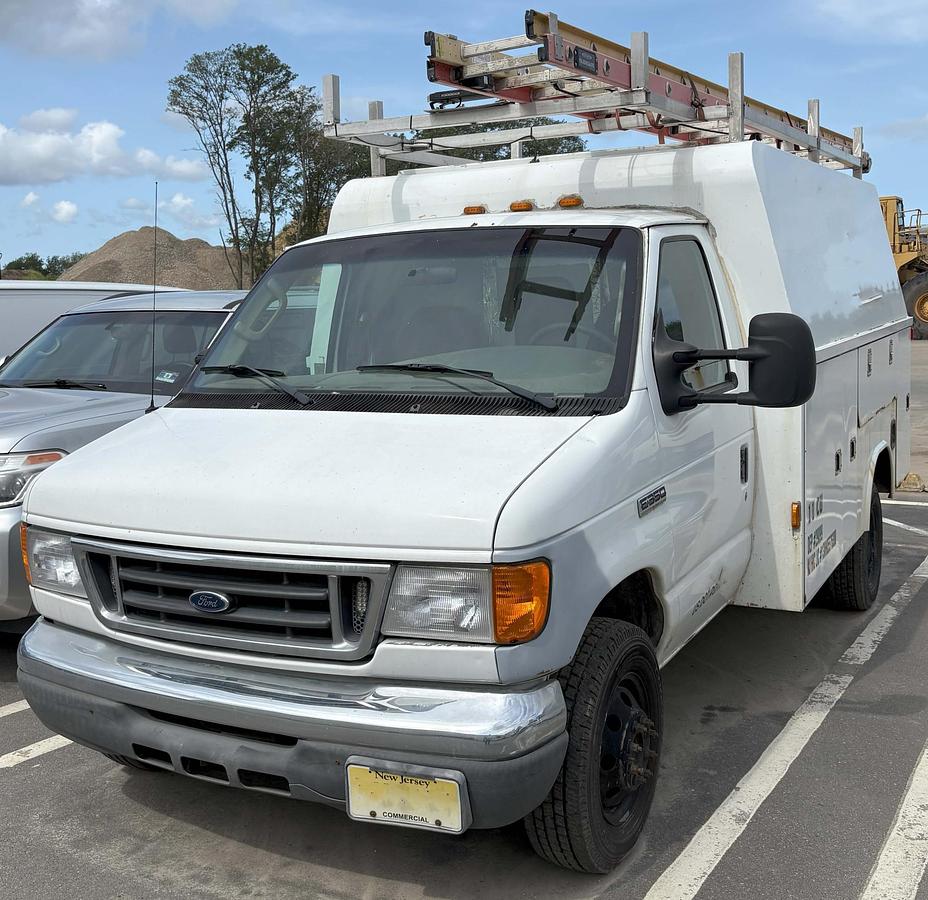 Used 2007 FORD E-350 SD