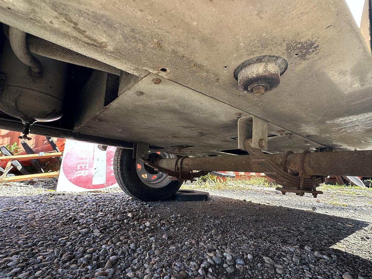 Used 1995 LEROI Q185JD-E