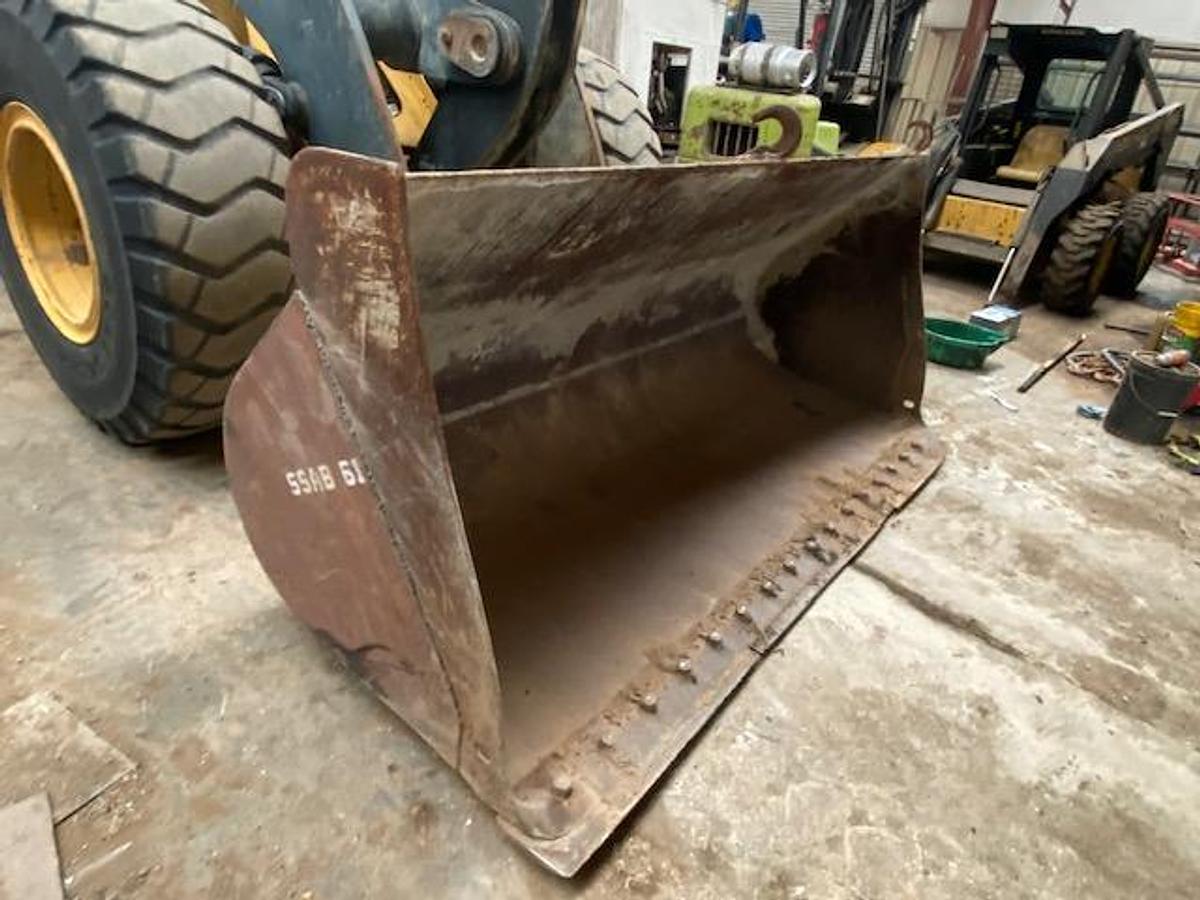 Used 2005 DEERE 544J