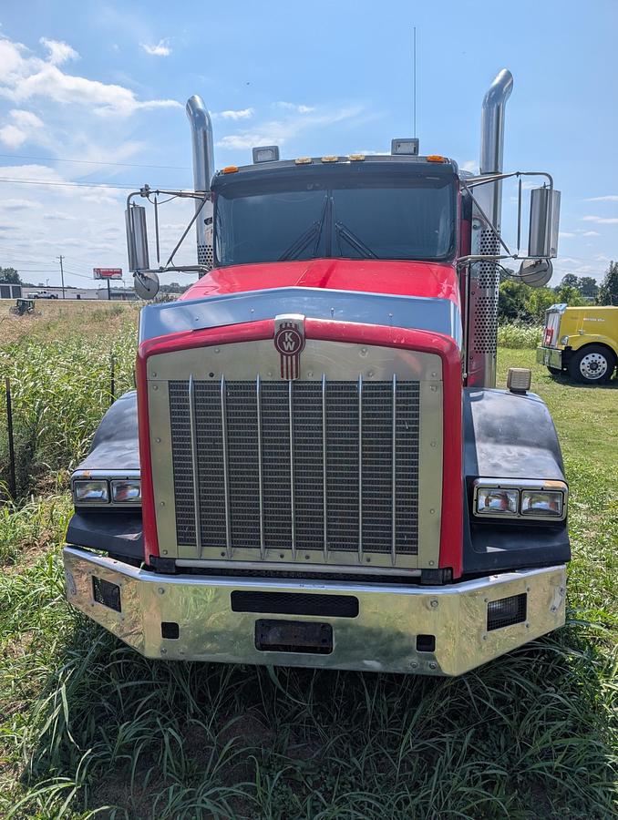 Used 2008 KENWORTH T800