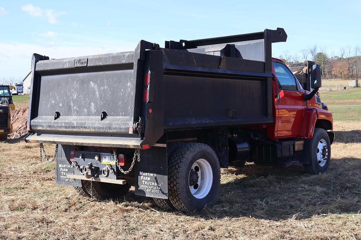 Used 2005 CHEVROLET C8500