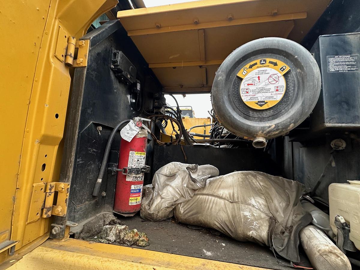 Used 2006 DEERE 350D LC