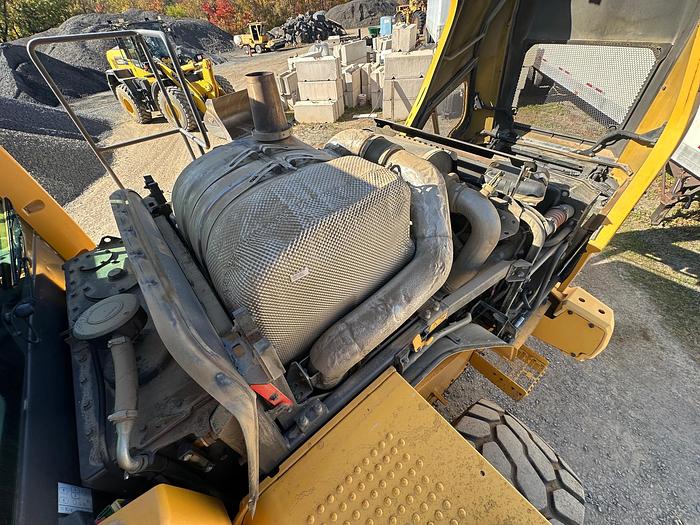 Used 2015 VOLVO L150H
