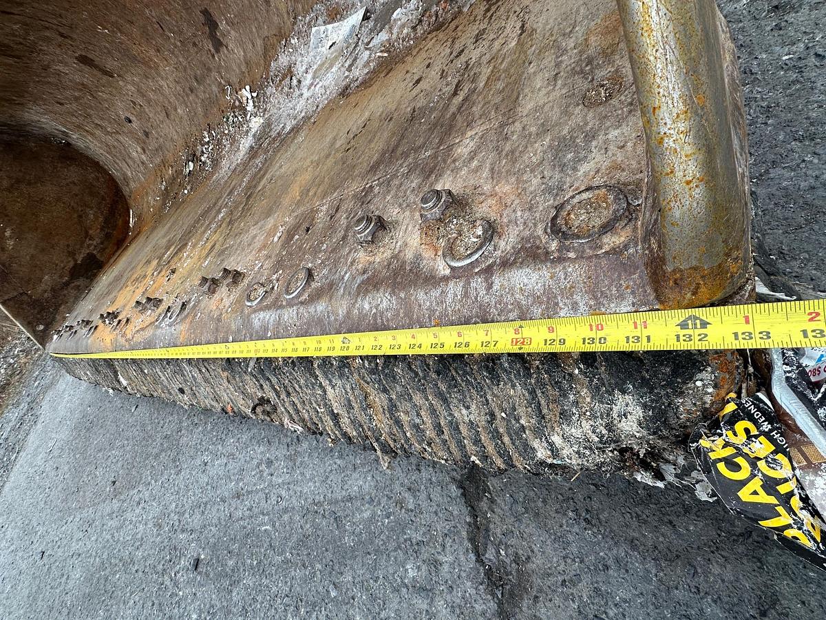 Used 2004 KOMATSU WA500-3