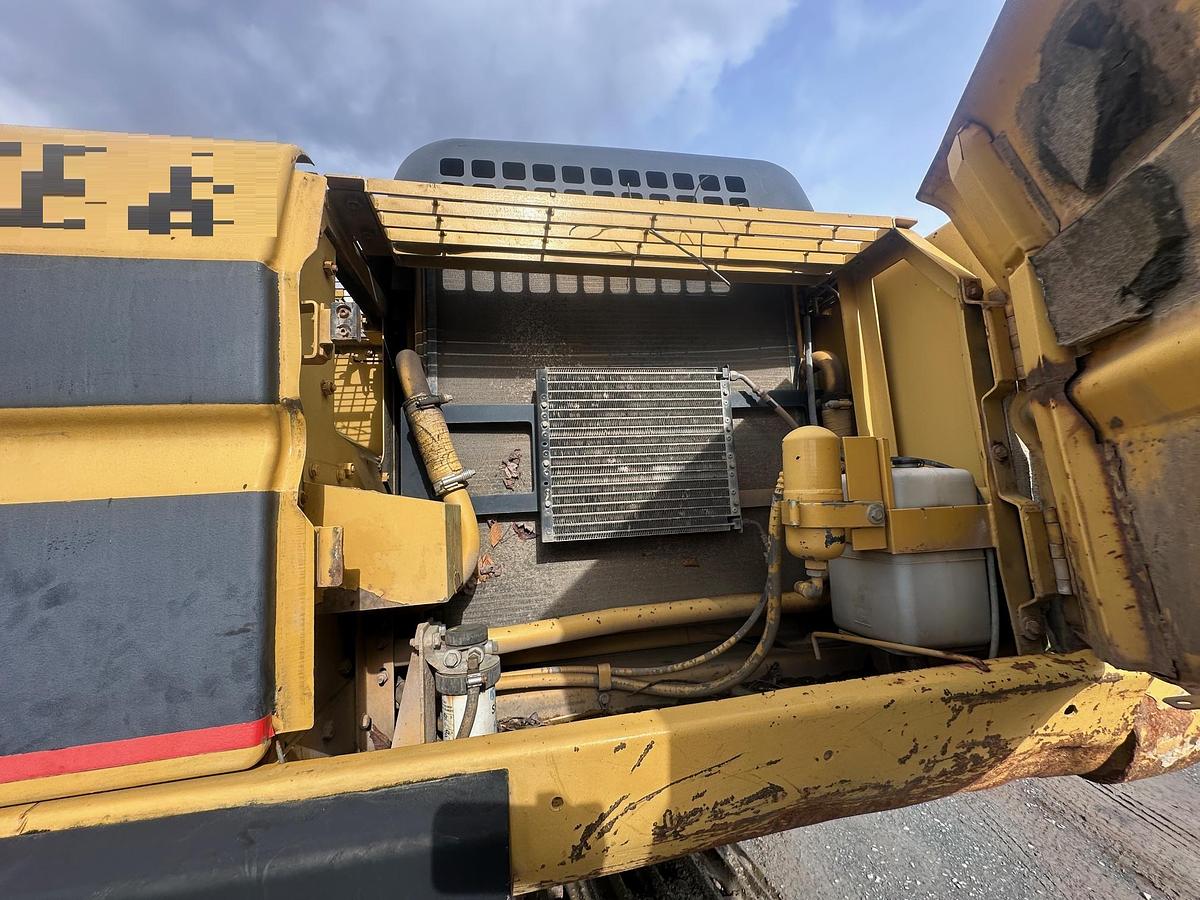 Used 1998 CATERPILLAR 330BL