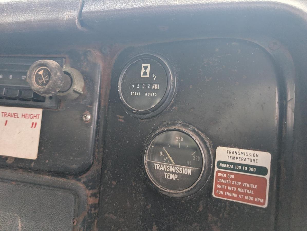 Used 1985 INTERNATIONAL S1900