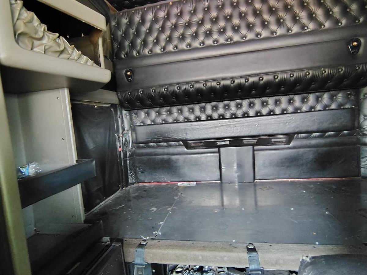 Used 2007 KENWORTH W900