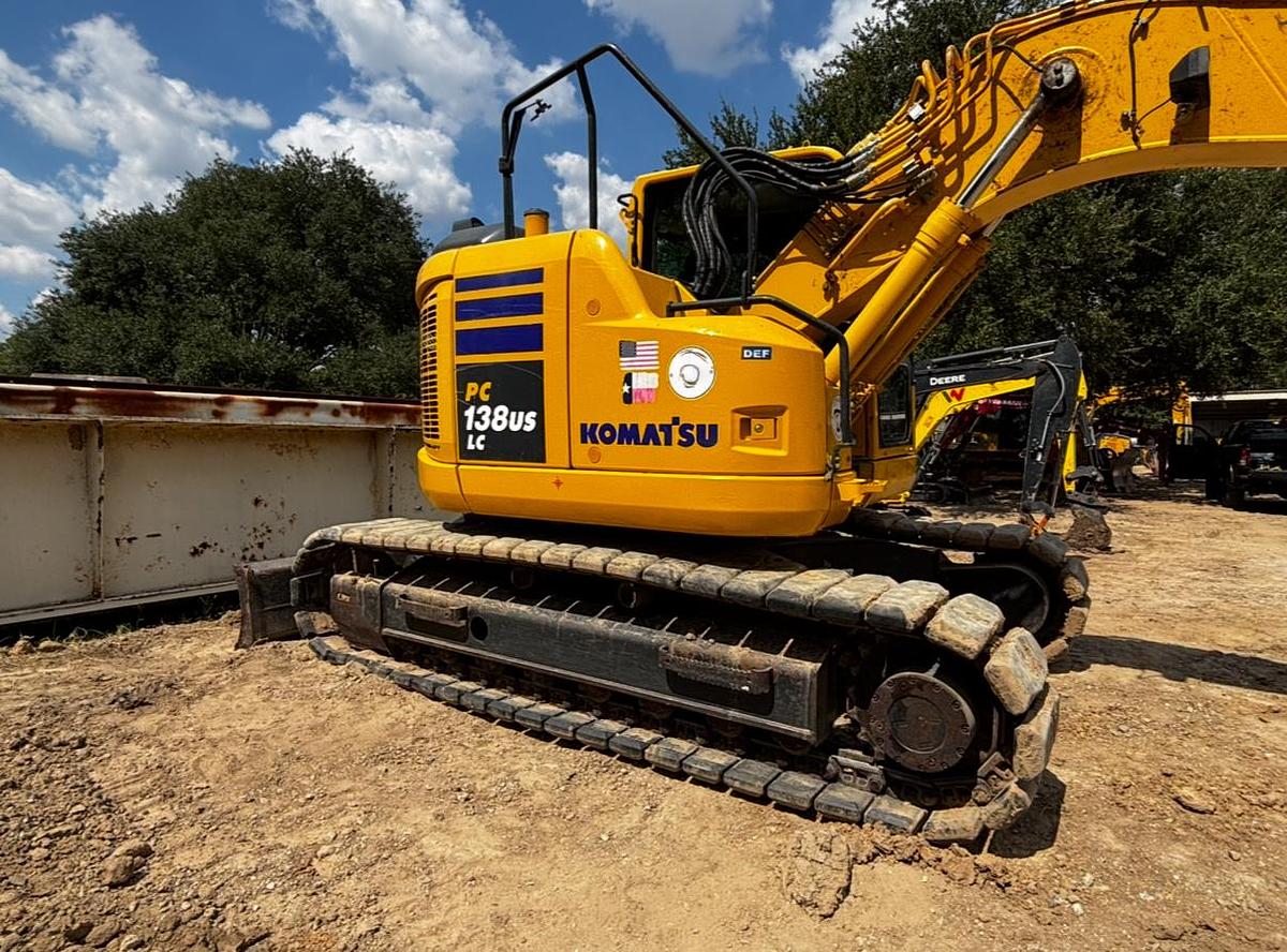 Used 2022 KOMATSU PC138USLC-11